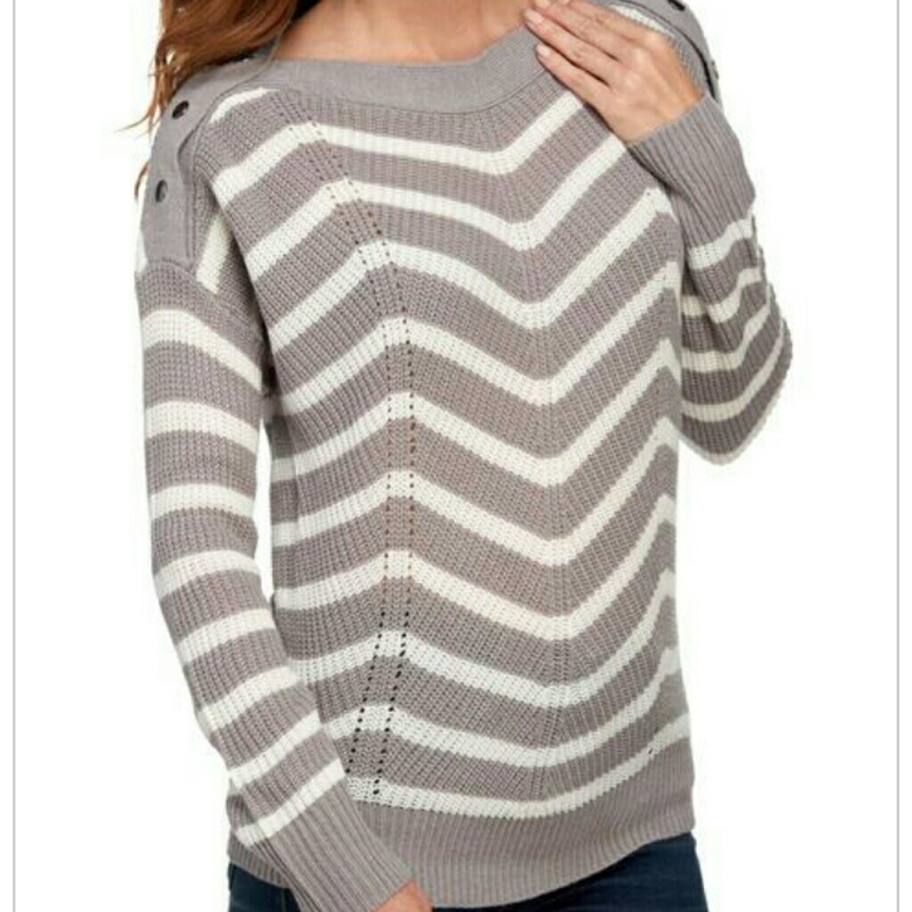 JESSICA SIMPSON
Striped Ribbed Knit Sweater - Picture 3 of 6